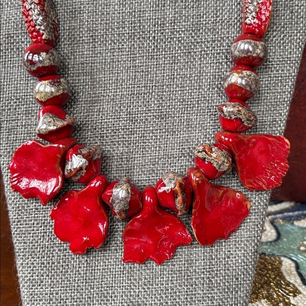Vintage Red & Silver Tone Beaded Long Necklace Leather Cord Abstract Ceramic - Picture 11 of 15